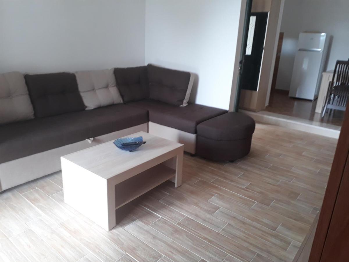 Apartmani Andrea แฮร์เซ็ก-โนวี ภายนอก รูปภาพ